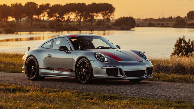 Porsche 911 R