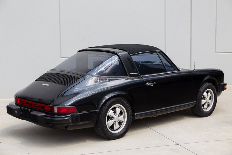 Porsche 911 Carrera 3.0