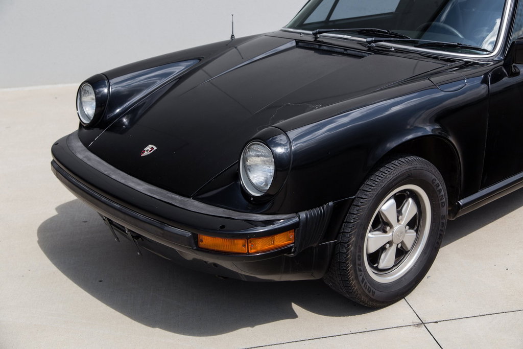 Porsche 911 Carrera 3.0