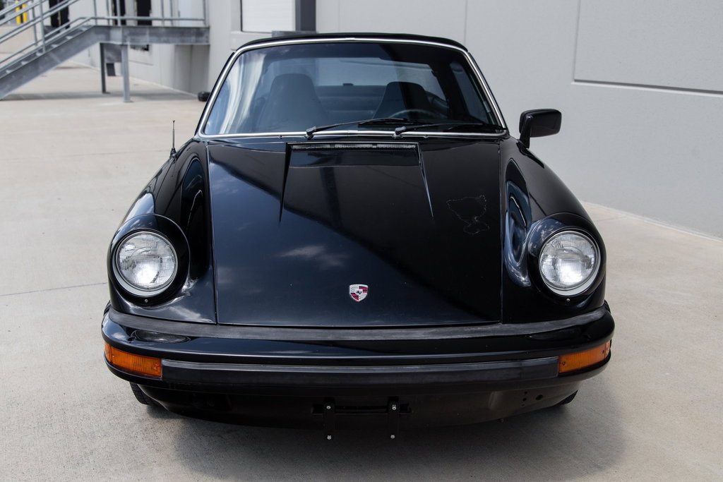 Porsche 911 Carrera 3.0