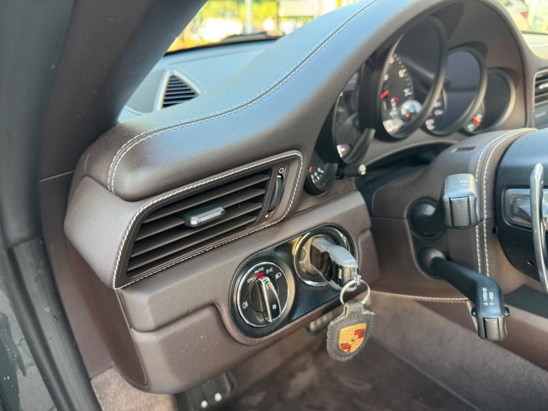 Porsche 991.2 Carrera 4 GTS