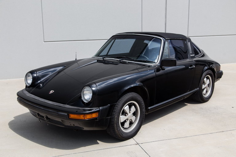 Porsche 911 Carrera 3.0