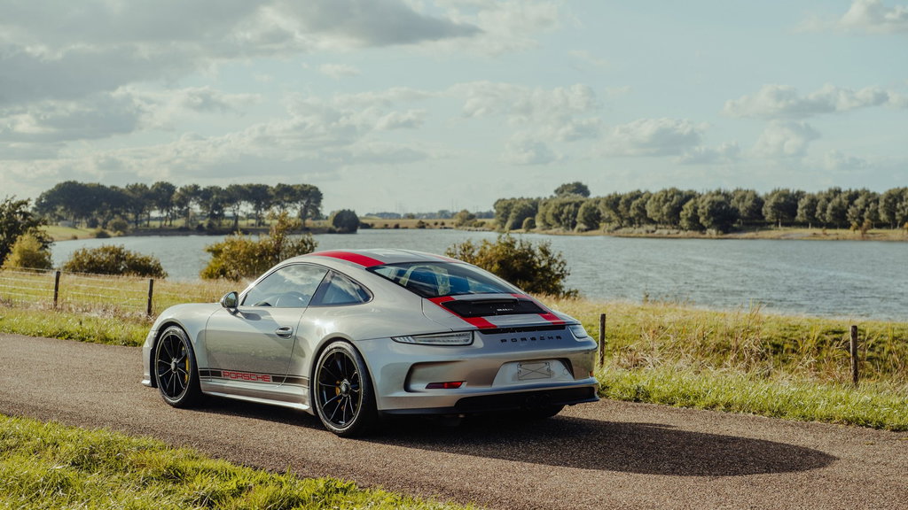 Porsche 911 R