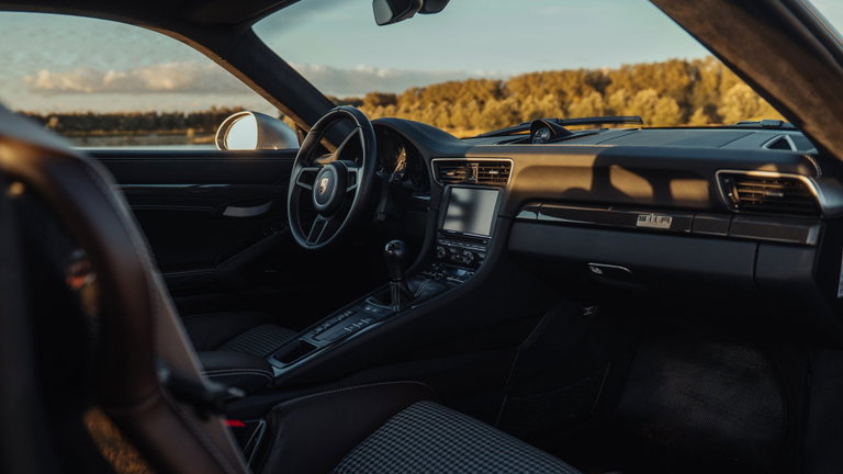 Porsche 911 R