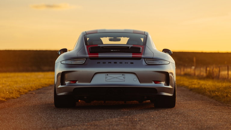 Porsche 911 R