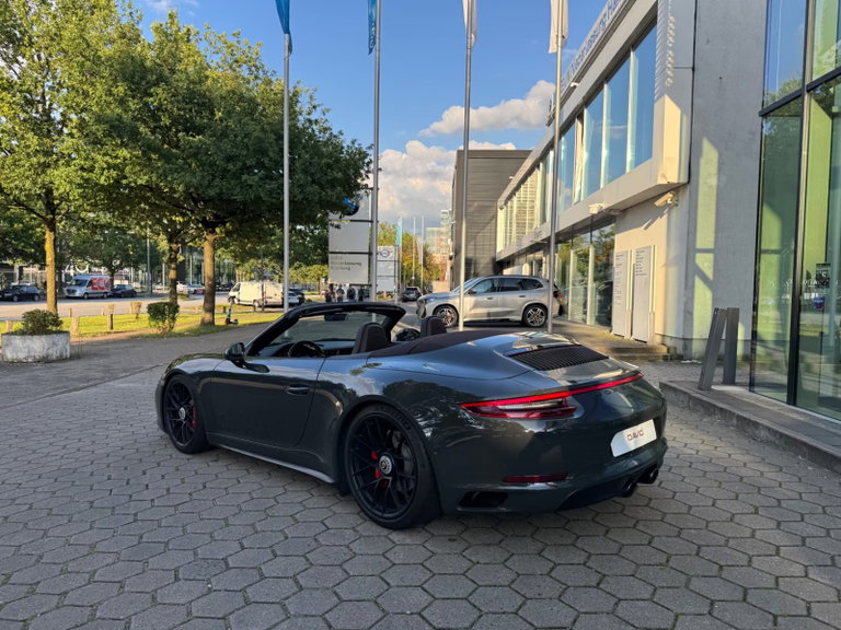Porsche 991.2 Carrera 4 GTS