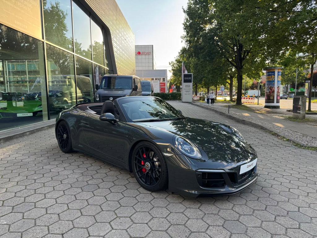 Porsche 991.2 Carrera 4 GTS