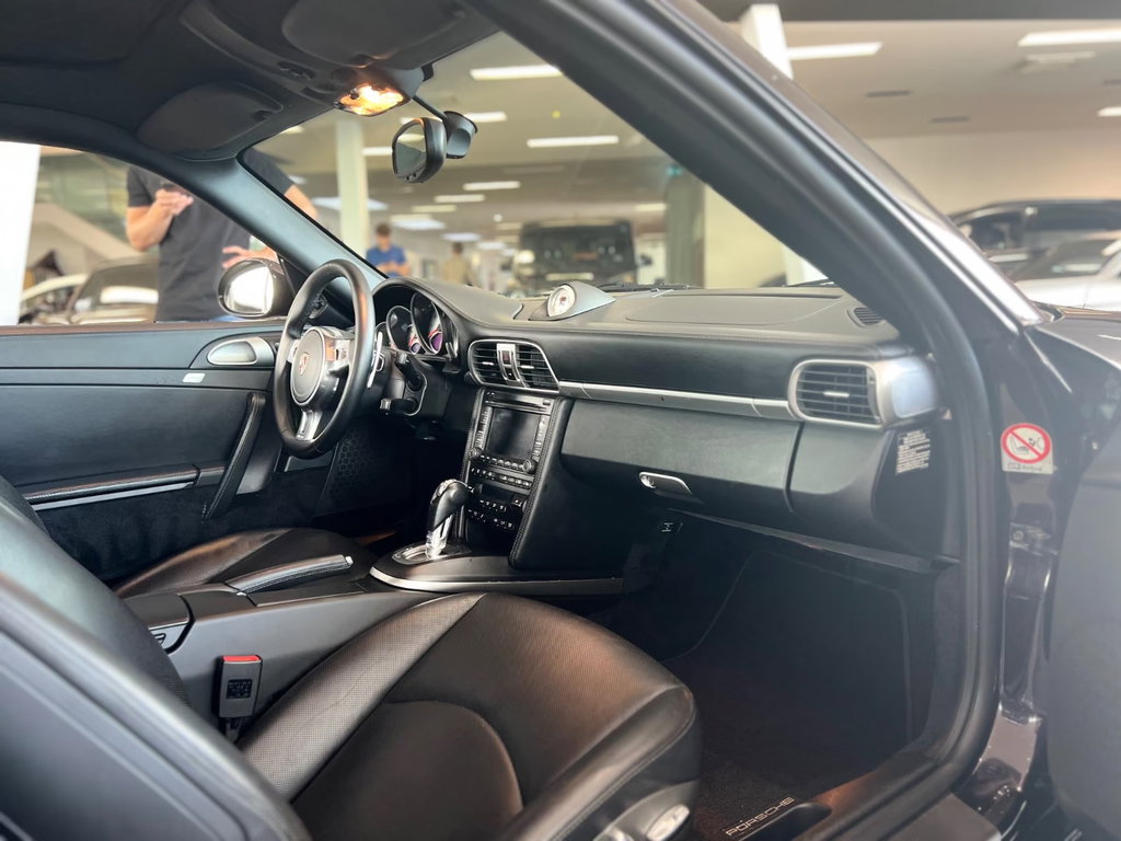Porsche 997.2 Carrera 4S