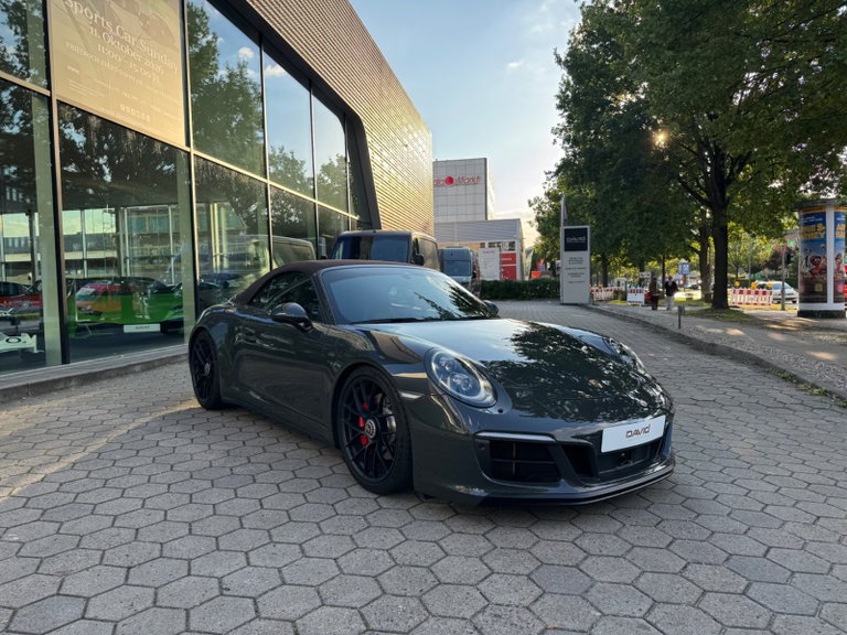 Porsche 991.2 Carrera 4 GTS