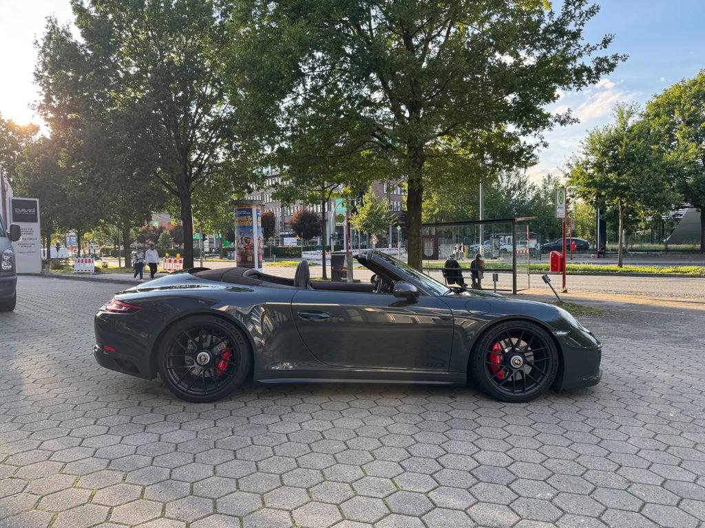 Porsche 991.2 Carrera 4 GTS