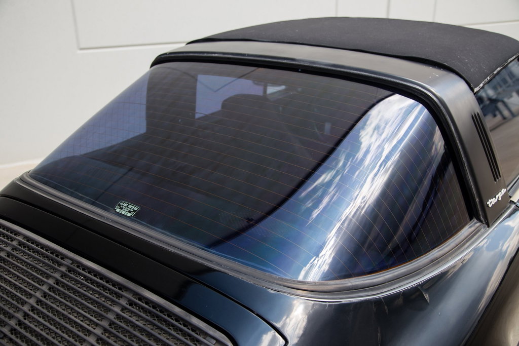 Porsche 911 Carrera 3.0