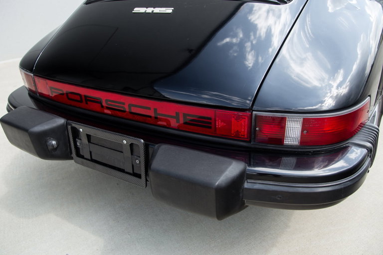 Porsche 911 Carrera 3.0