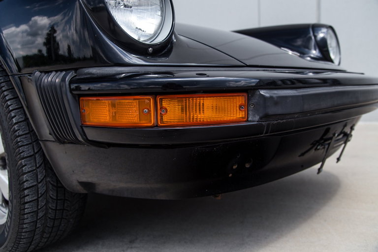Porsche 911 Carrera 3.0