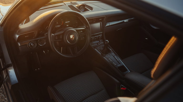 Porsche 911 R