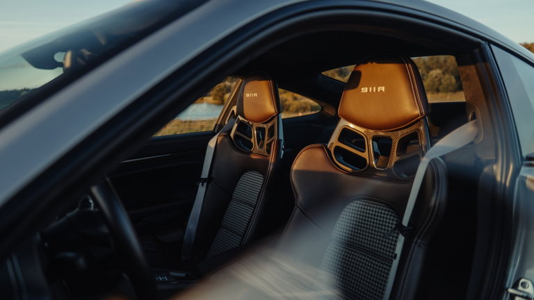 Porsche 911 R
