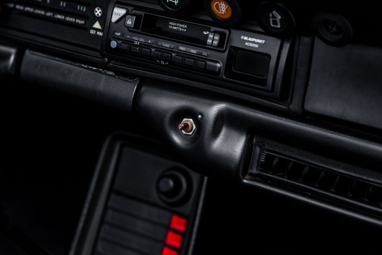 Porsche 911 Carrera 3.0