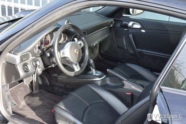 Porsche 997.2 Carrera GTS