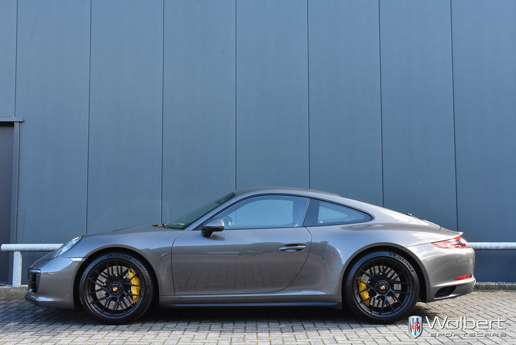 Porsche 991.2 Carrera GTS