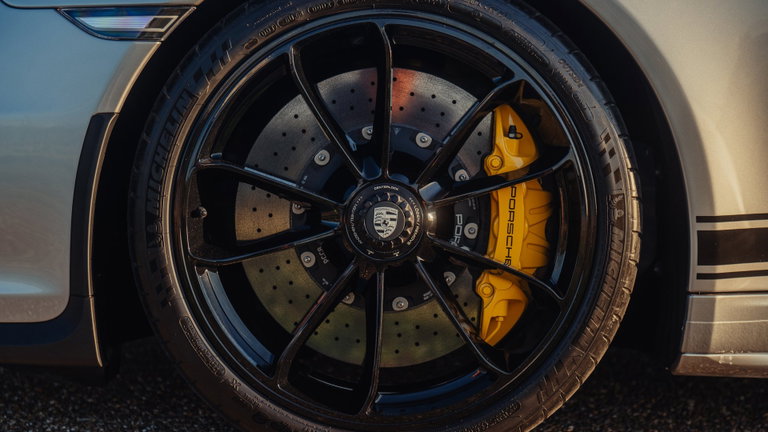 Porsche 911 R