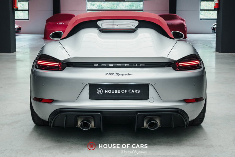 Porsche 718 Spyder