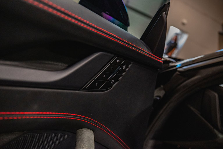 Porsche 992.2 Carrera GTS