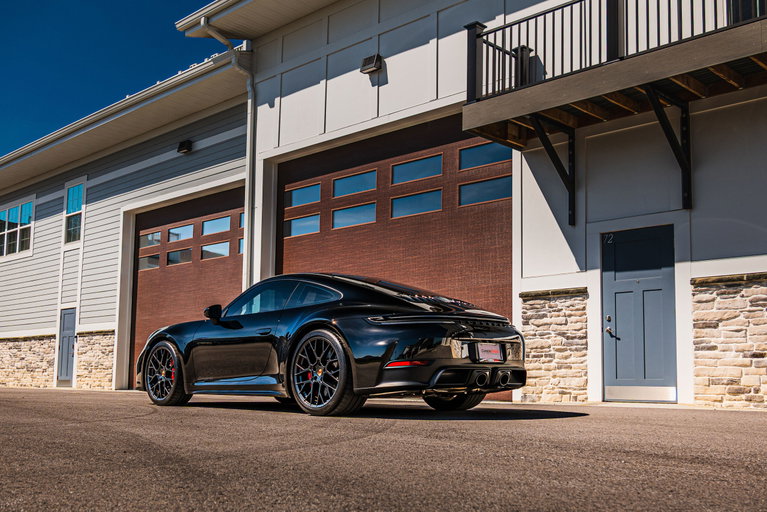 Porsche 992.2 Carrera GTS
