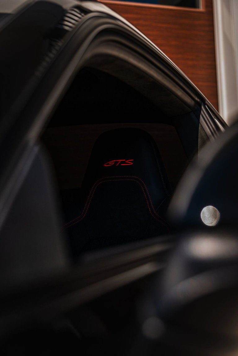 Porsche 992.2 Carrera GTS
