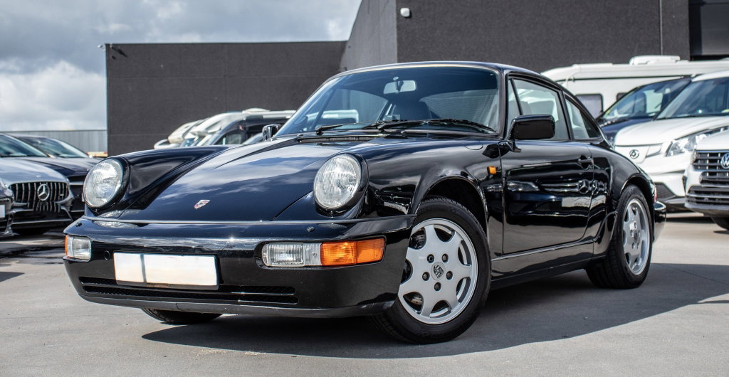 Porsche 964 Carrera 4