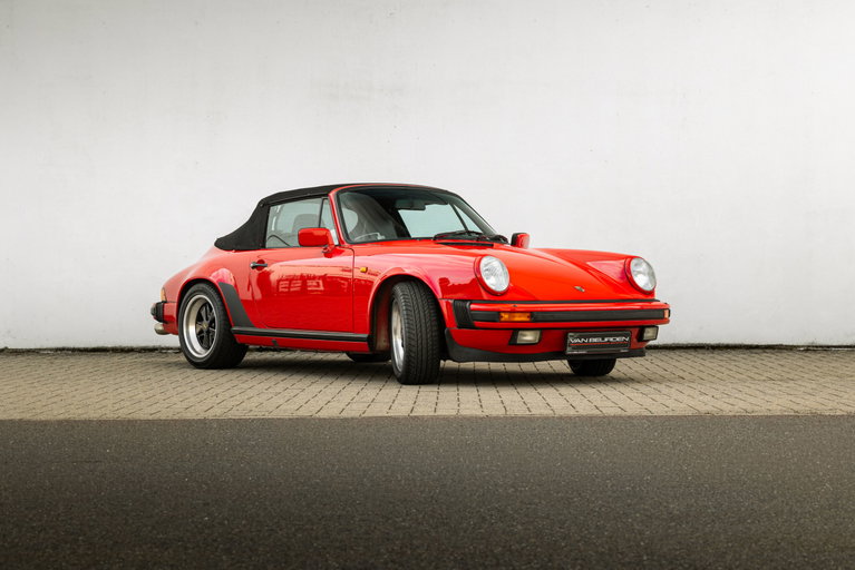 Porsche 911 Carrera 3.2