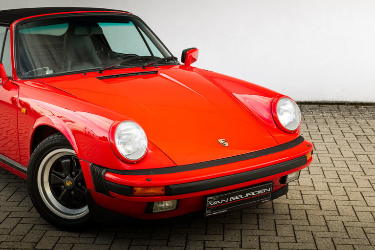 Porsche 911 Carrera 3.2