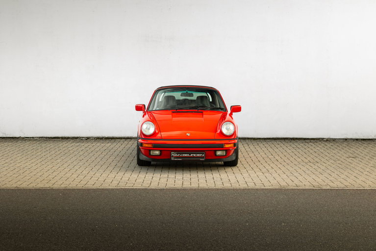 Porsche 911 Carrera 3.2