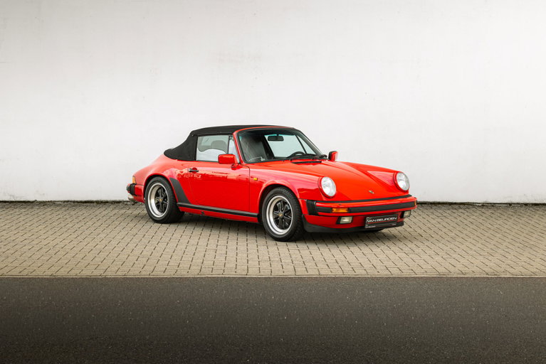 Porsche 911 Carrera 3.2