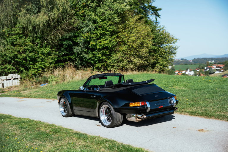 Porsche 911 Backdate