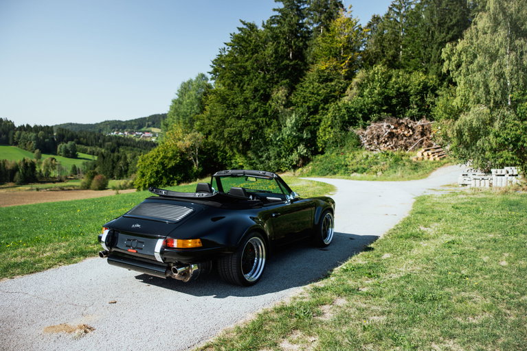 Porsche 911 Backdate