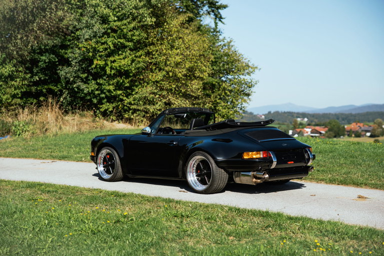 Porsche 911 Backdate