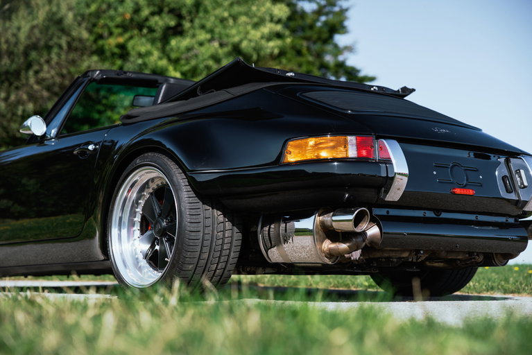 Porsche 911 Backdate