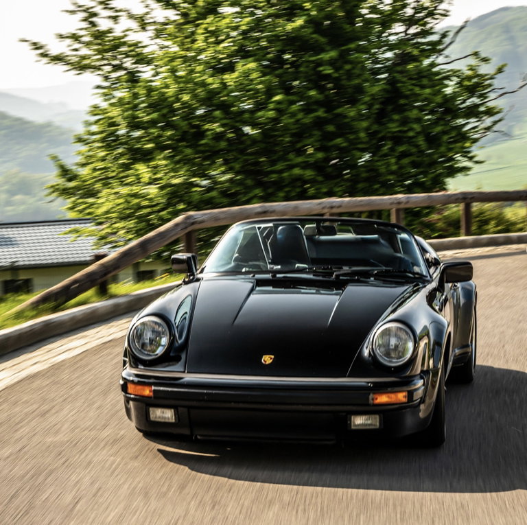 Porsche 911 Carrera 3.2 Speedster