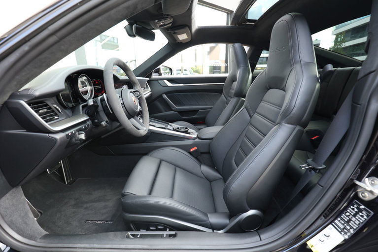 Porsche 992 Turbo S