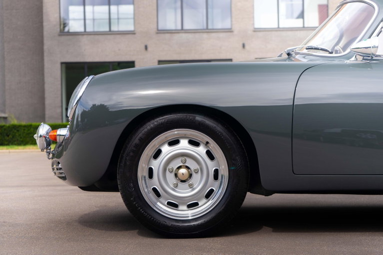 Porsche 356 Outlaw