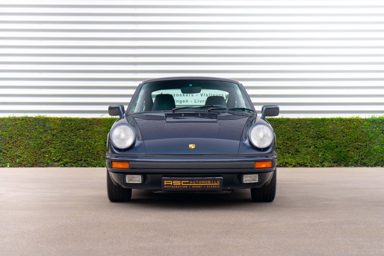 Porsche 911 Carrera 3.2