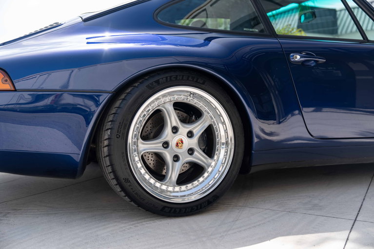 Porsche 993 Carrera