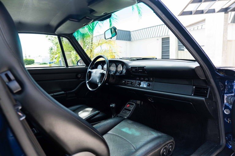Porsche 993 Carrera