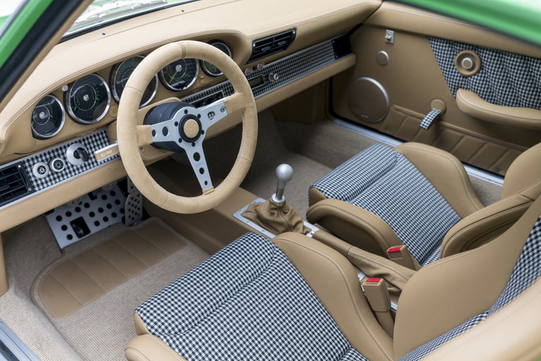 Porsche 911 Backdate