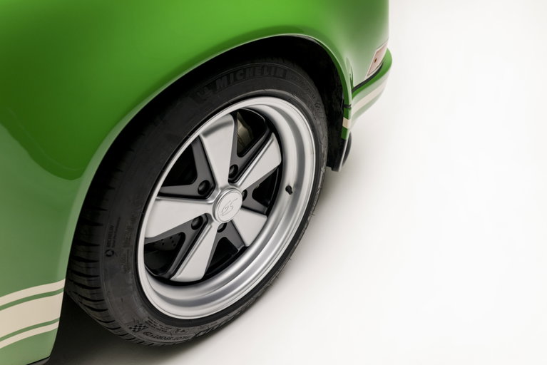 Porsche 911 Backdate