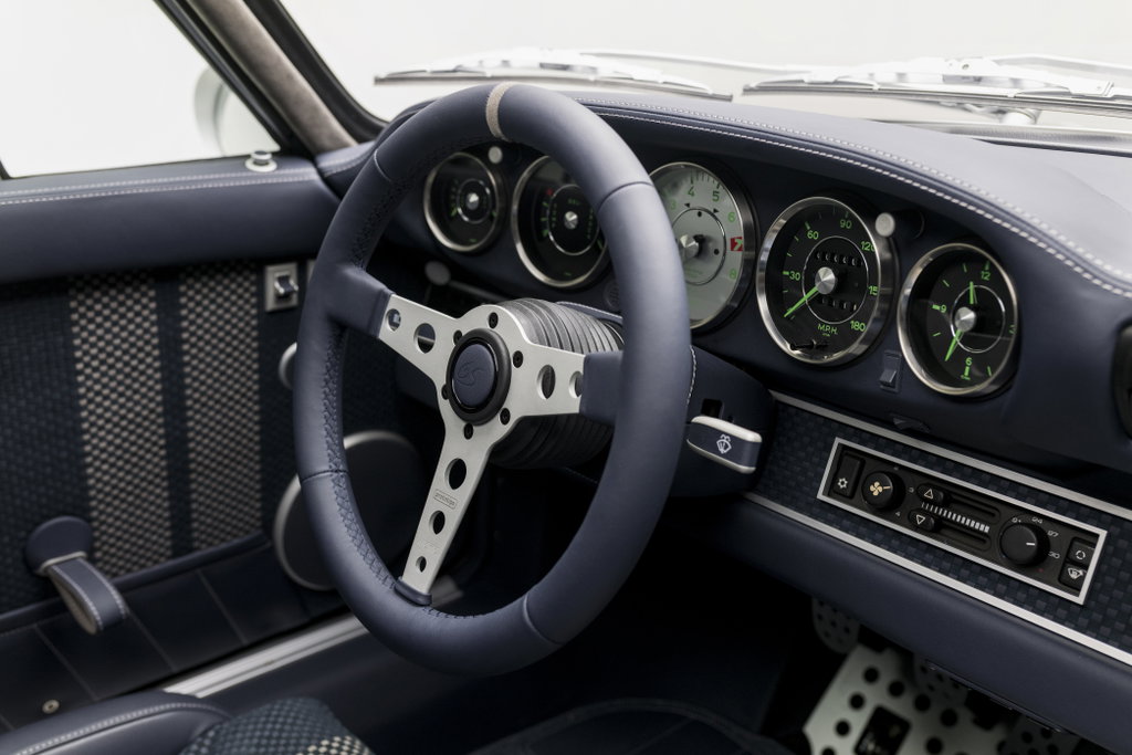 Porsche 911 Backdate