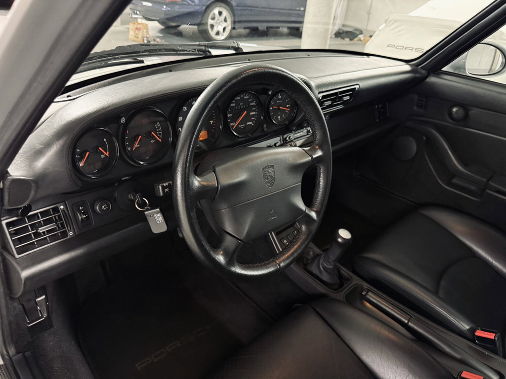 Porsche 993 Carrera 4S
