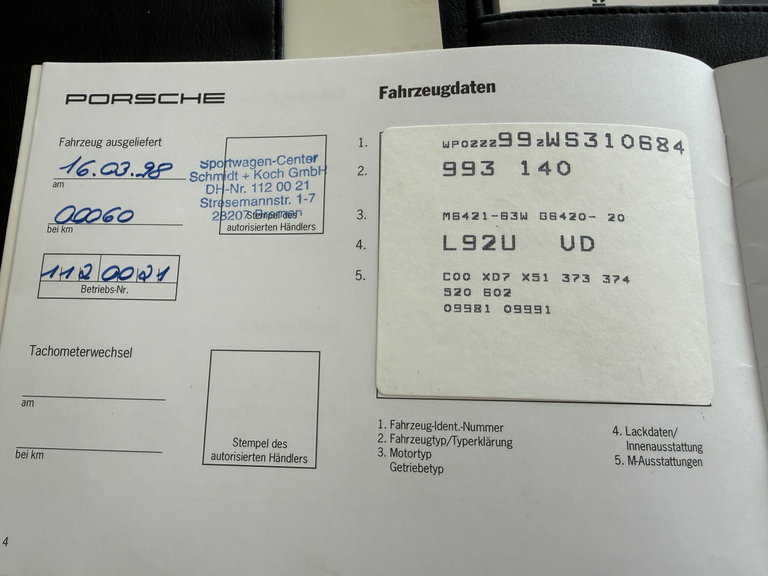 Porsche 993 Carrera 4S