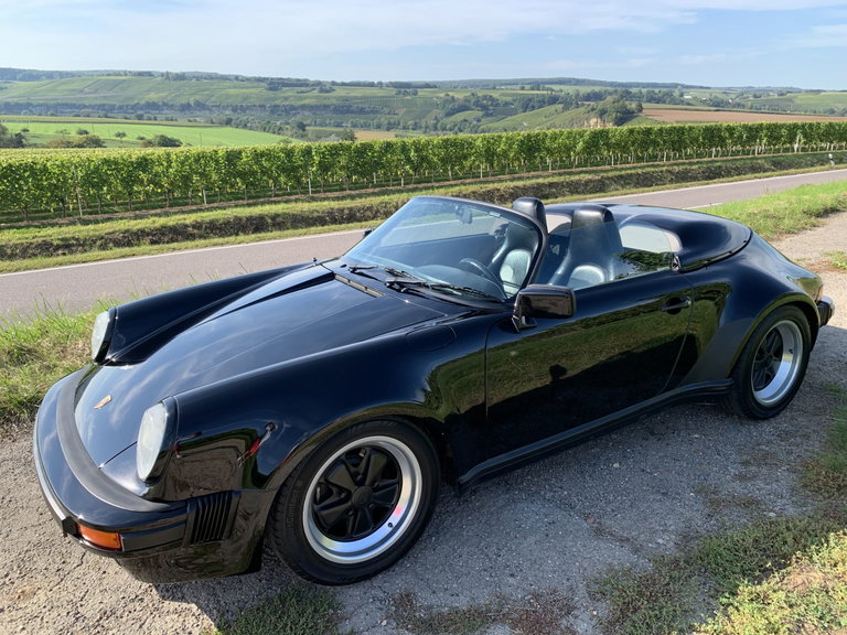 Porsche 911 Carrera 3.2 Speedster