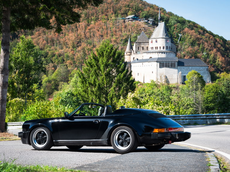 Porsche 911 Carrera 3.2 Speedster