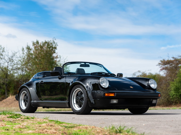 Porsche 911 Carrera 3.2 Speedster